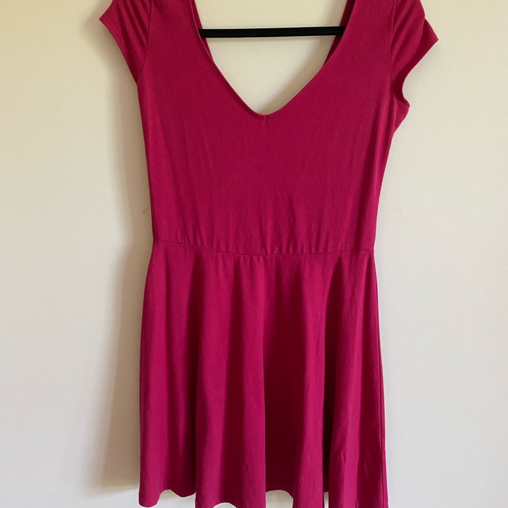 HOLLISTER | Pink Short Sleeve Dress (Size M)